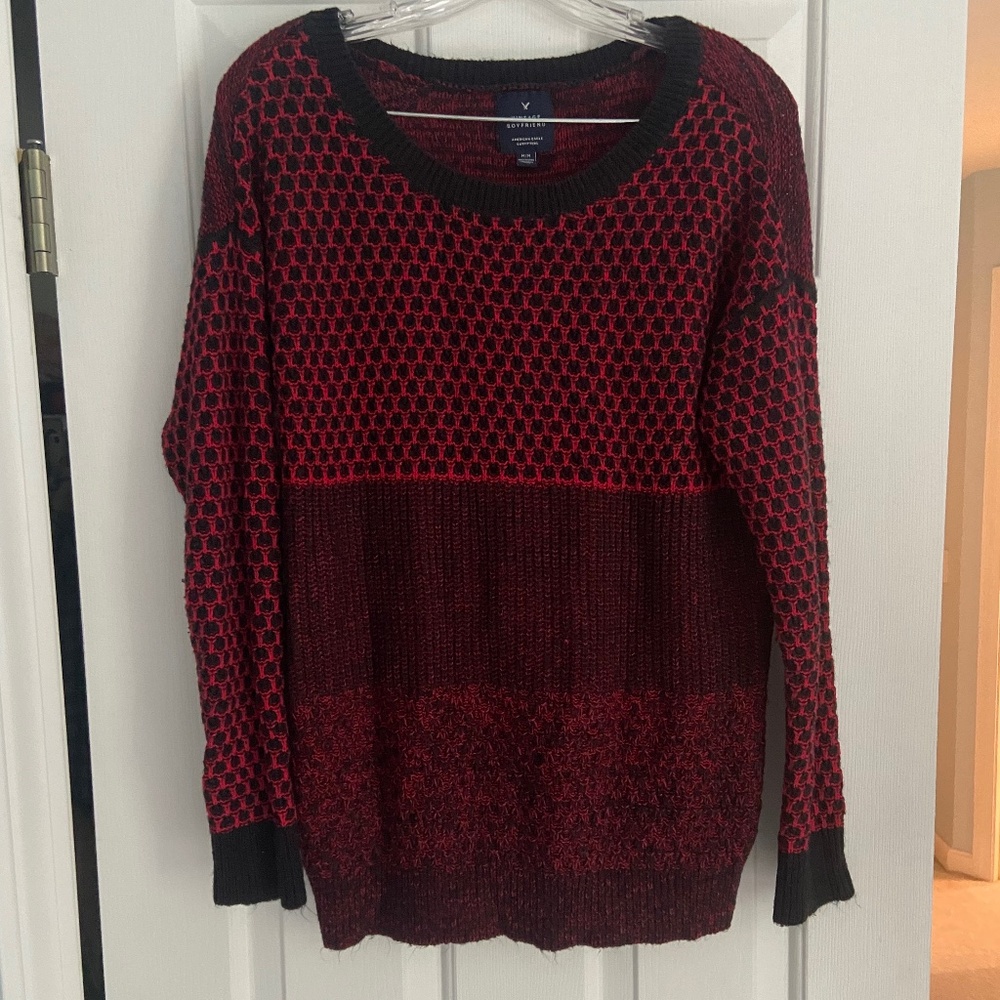 American Eagle Vintage style red pattern knit sweater - Size M